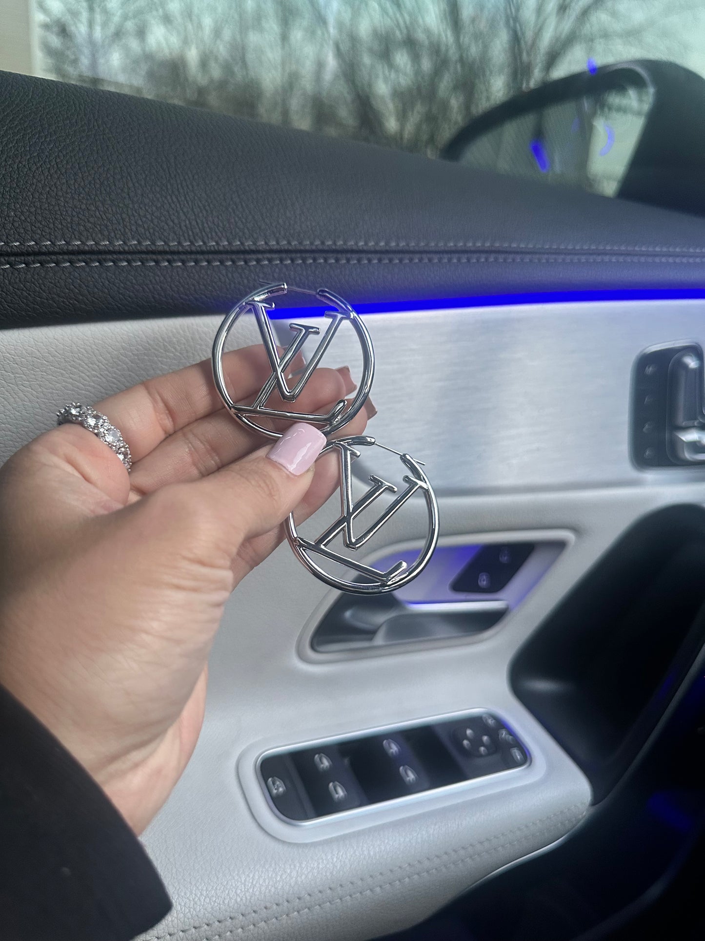 The 5CM Luxe Silver Hoops