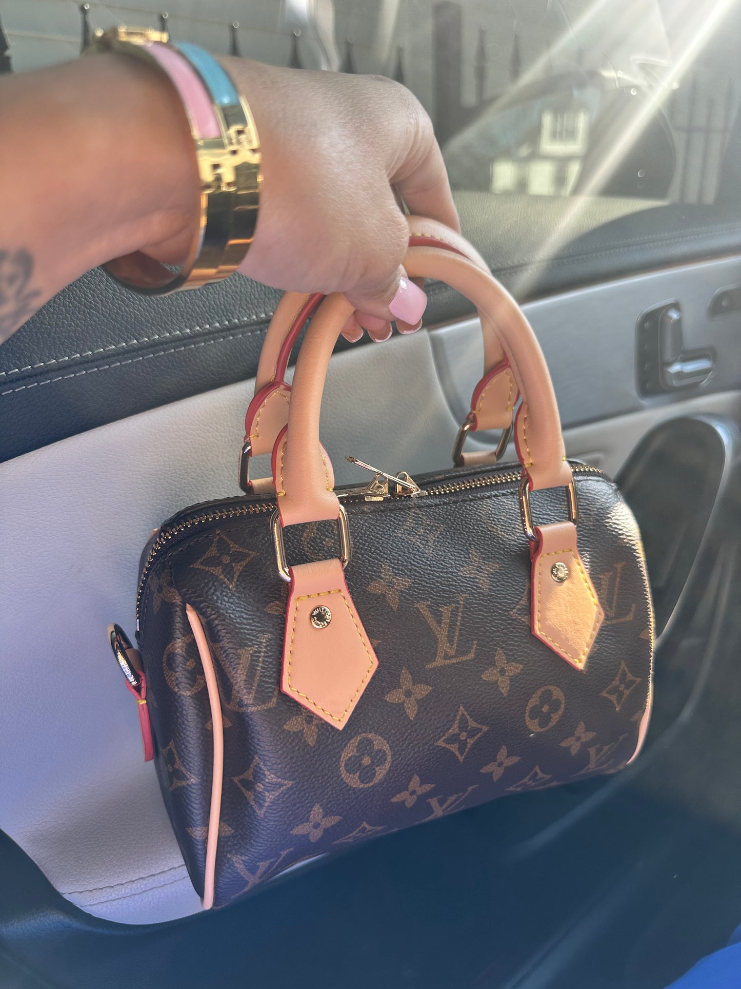 Sport VL crossbody