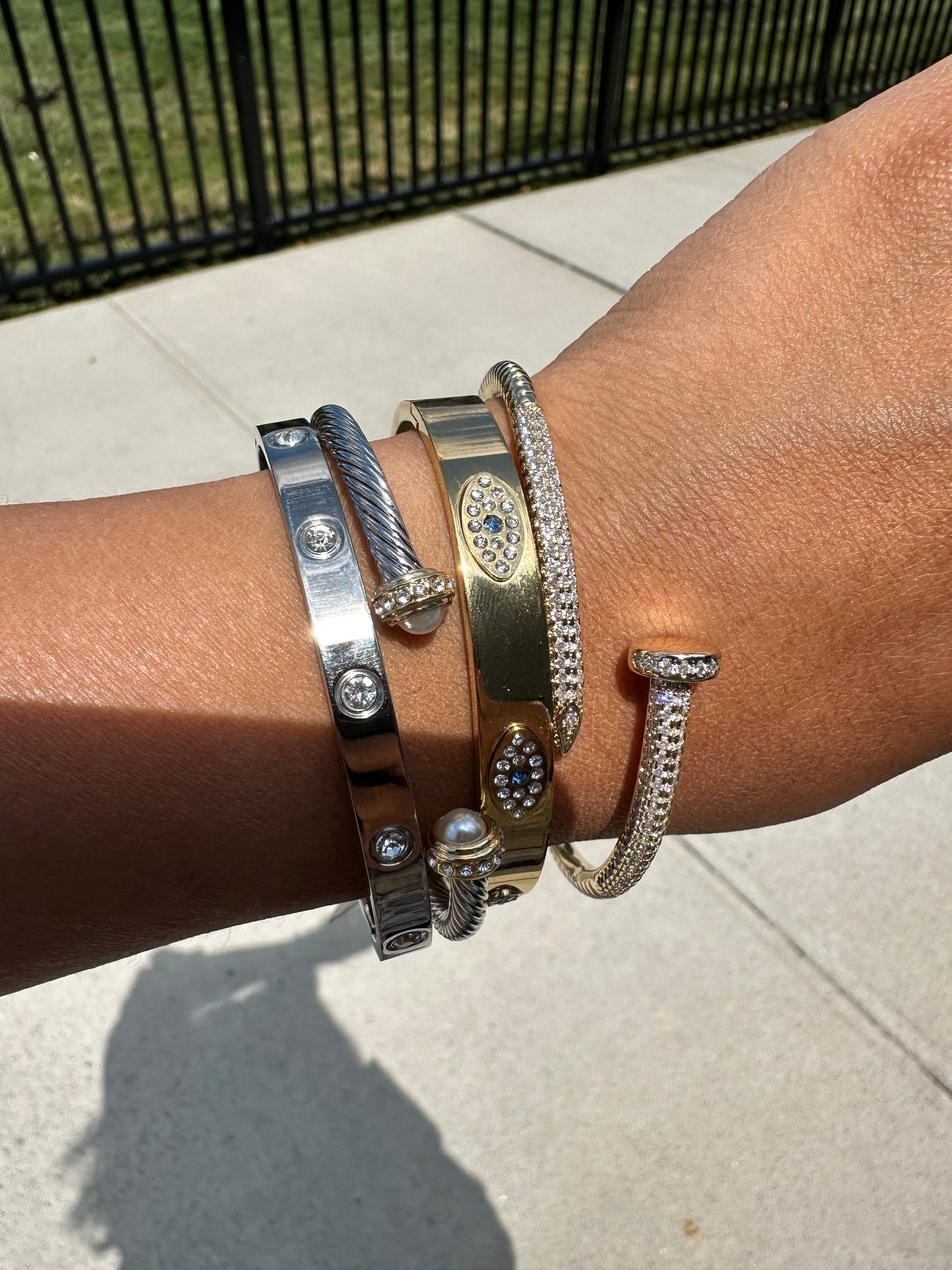 Luxury Stackable bracelet set
